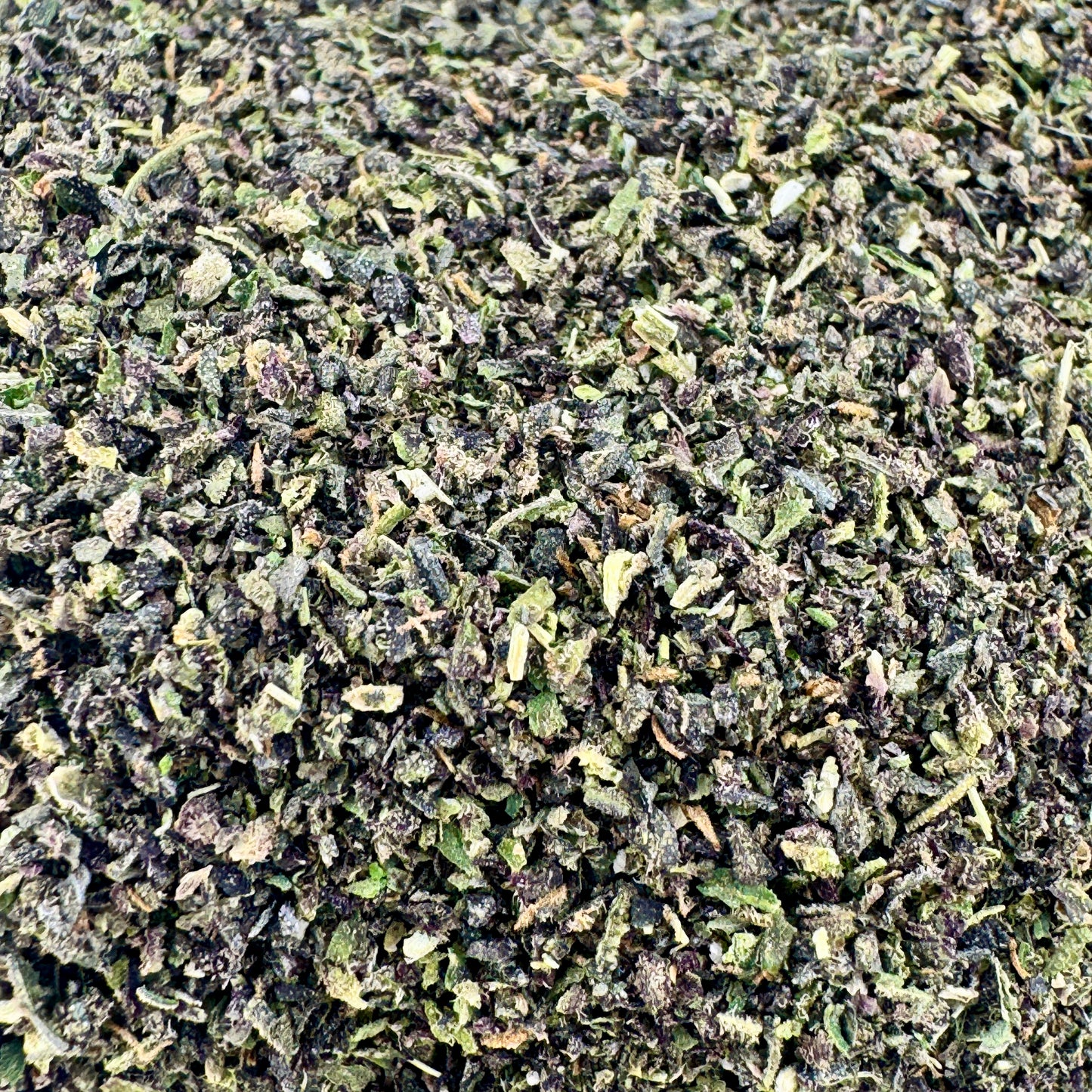 Maui Wowie THCA Shake | Sativa | 32% THCA | 3.8% CBGA | Ready to Roll